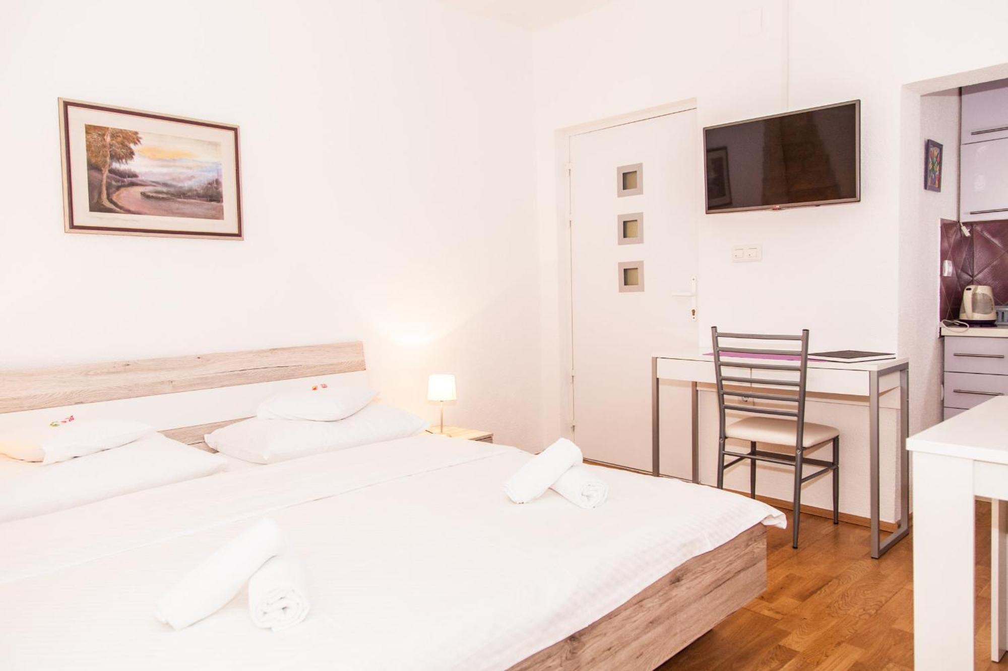 Apartments Bramado Seliste Dreznicko Pokoj fotografie